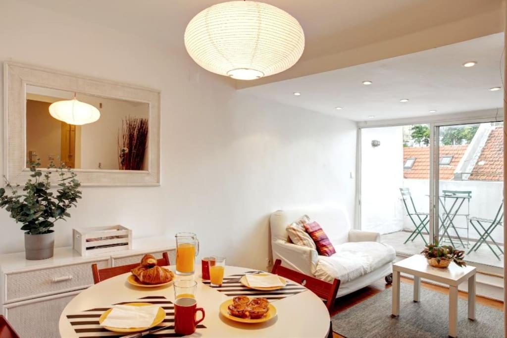 Balcony Apartment In Lisbon Center Exteriör bild